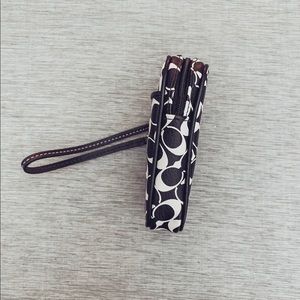 Coach Accessories - Authentic Coach Camera Case Coach Accessories - Authentic Coach Camera Case